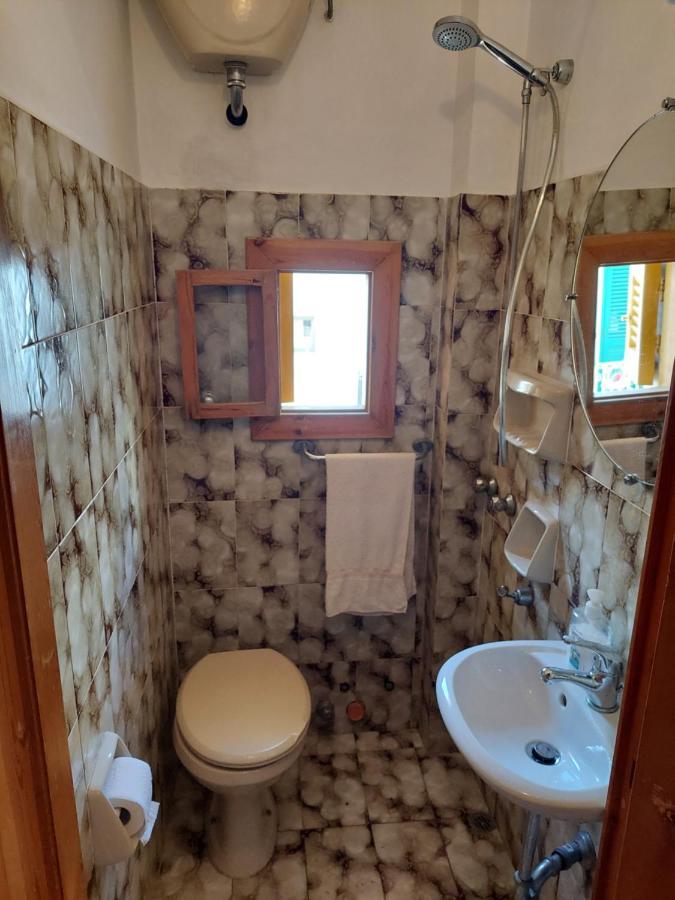 Only Bed Hotel Полиняно а Маре Екстериор снимка